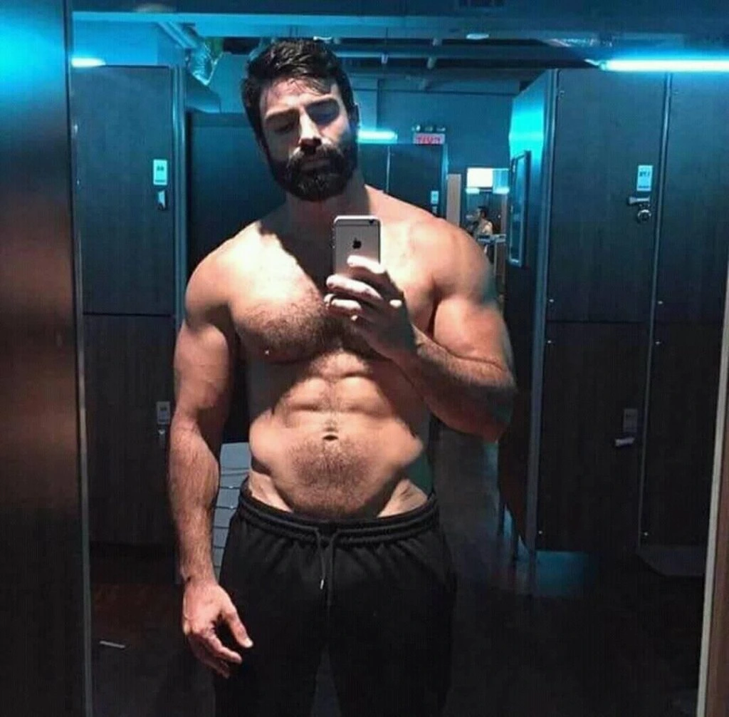 Mumbai Male Escort Service Logo